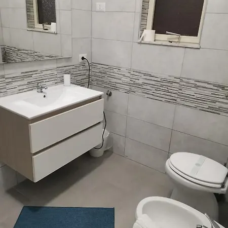 Bed&fly Near Airport Fontanarossa Bagno Privato In * Catania