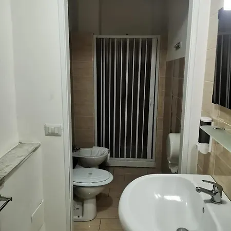 Bed&fly Near Airport Fontanarossa Bagno Privato In * Catania