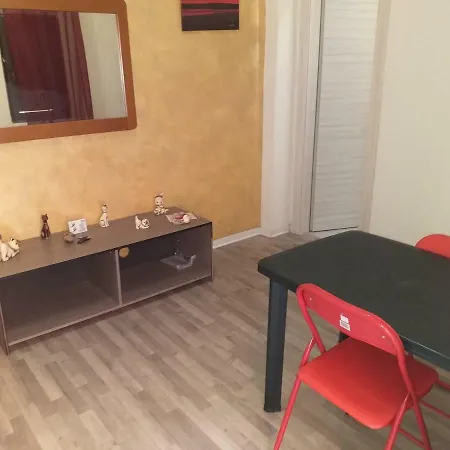 Bed&fly Near Airport Fontanarossa Bagno Privato In