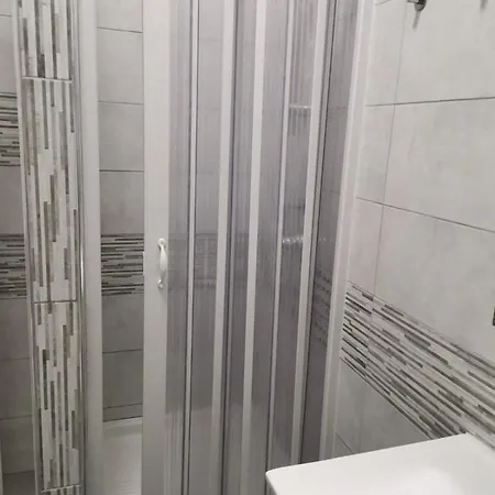 Bed&fly Near Airport Fontanarossa Bagno Privato In Panzió