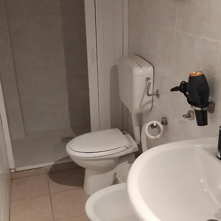 Bed & Breakfast Bed&fly Near Airport Fontanarossa Bagno Privato In Catania