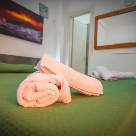 Bed & Breakfast Bed&fly Near Airport Fontanarossa Bagno Privato In Catania