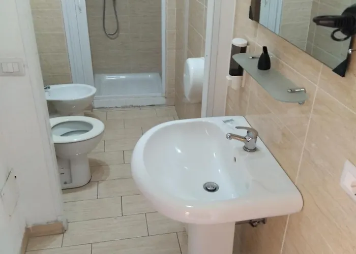 Bed&fly Near Airport Fontanarossa Bagno Privato In