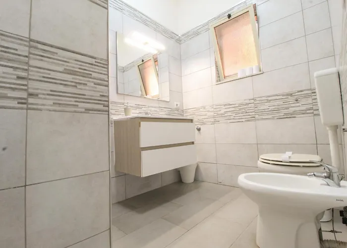 Bed and breakfast Bed&fly Near Airport Fontanarossa Bagno Privato In