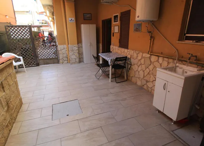 Bed&fly Near Airport Fontanarossa Bagno Privato In Bed and breakfast